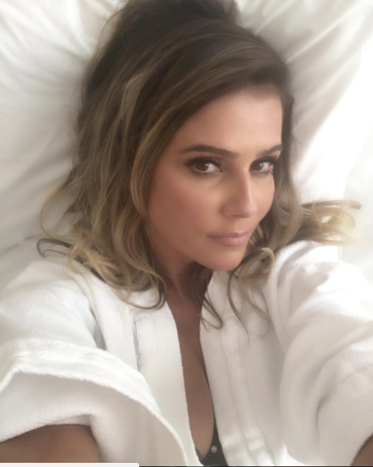 Deborah Secco se compara à filha e internautas discordam