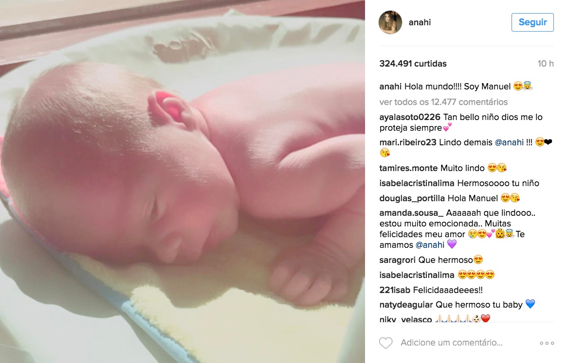 Eterna Rebelde Anahí mostra o rosto do seu primeiro filho 'Oi mundo, sou o Manuel'