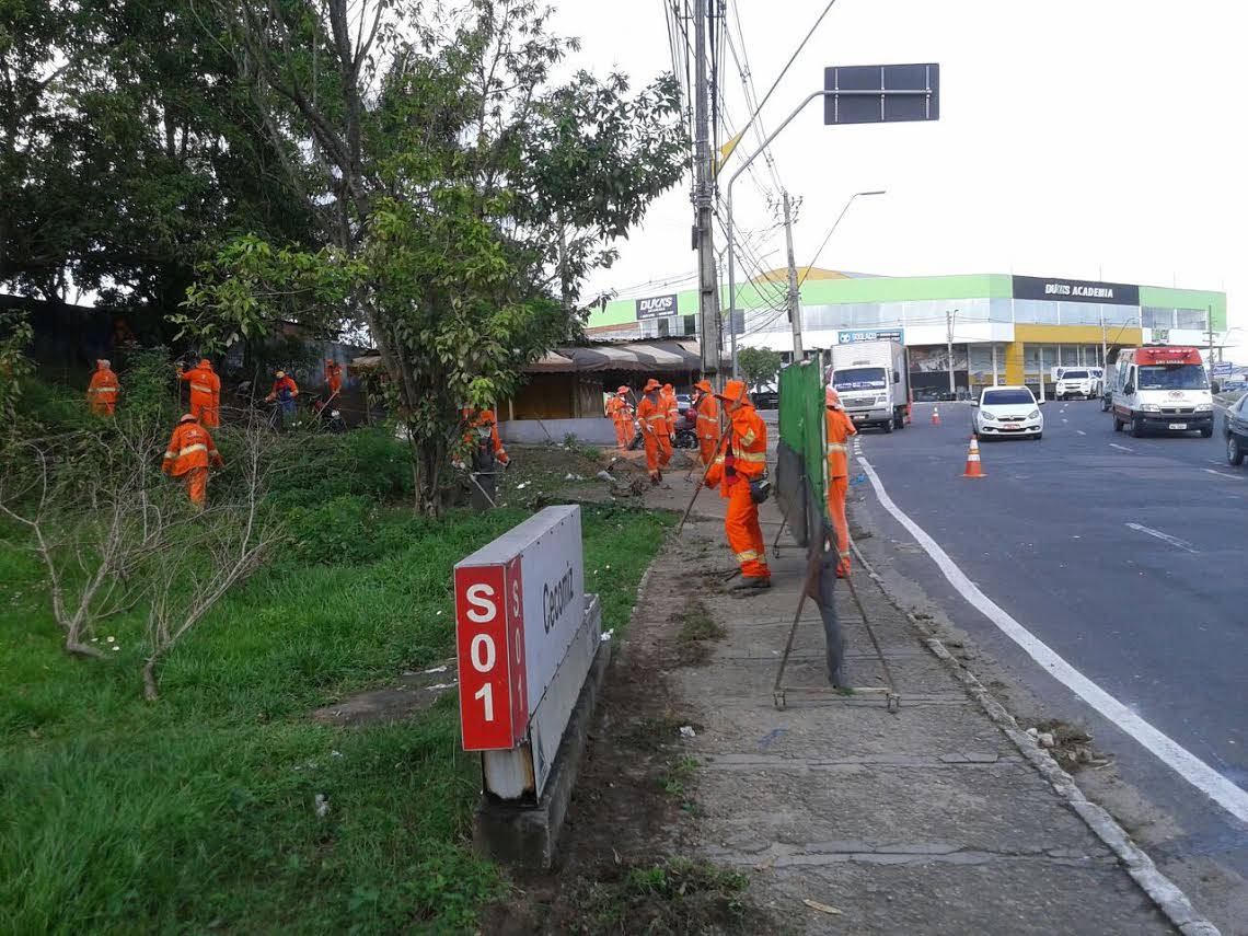 Mutirões de limpeza se intensificam na zona Sul  