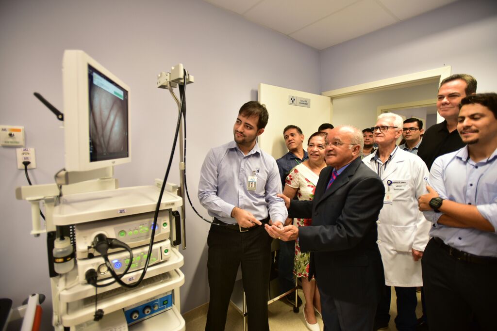  Governador José Melo anuncia reforço para saúde no Amazonas