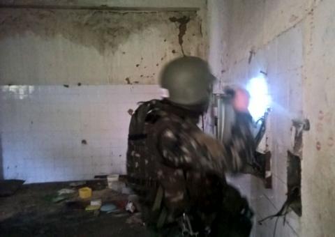 Vídeos mostram varredura feita pelo Exército em Cadeia Pública de Manaus