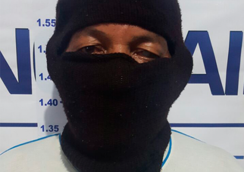 No Amazonas, professor acusado de gravar vídeo íntimo com filha e enteada é preso novamente