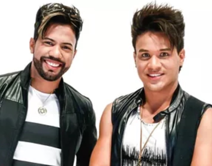    Vaza na web vídeo íntimo de cantor sertanejo 