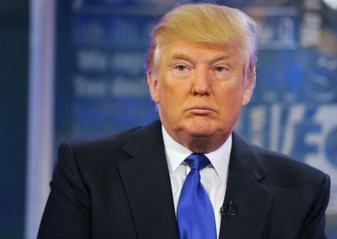 Juiz federal dos EUA derruba parte do veto de Trump a imigrantes 