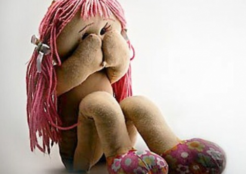 Criança de 10 anos é espancada até a morte por não saber ler