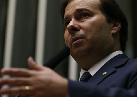 Rodrigo Maia é eleito presidente da Câmara dos Deputados