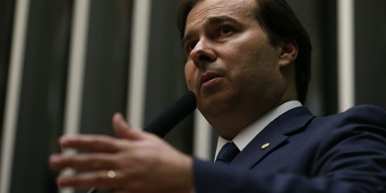 Rodrigo Maia é eleito presidente da Câmara dos Deputados