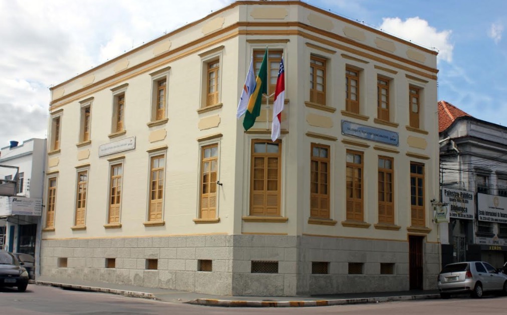 Faculdade Senac realiza aula inaugural com a presença de palestrantes, alunos e autoridades convidadas 