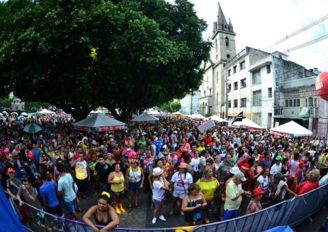 Reunião discute estratégias para garantir segurança dos foliões no Carnaval  