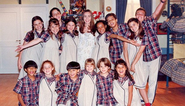 Após 20 anos, elenco de Chiquititas se reencontra em programa 'Vai Fernandinha'