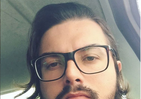 Pe Lanza, ex-Restart,  reaparece e surpreende com visual diferente