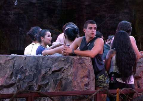 BBB17: Prova do Líder já dura oito horas e apenas 10 brothers continuam na disputa