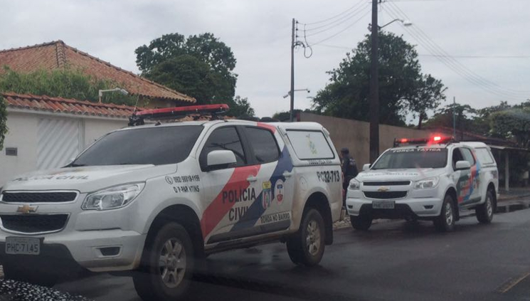 Mandados de busca e apreensão são cumpridos na casa de ex-prefeito de Parintins