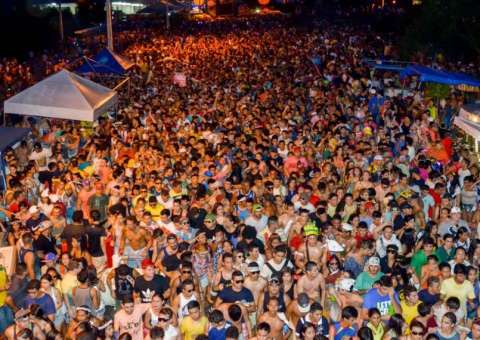  Bandas e blocos de rua abrem o Carnaval de Manaus 2017
