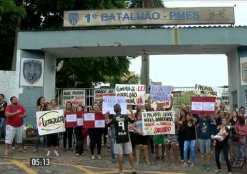 Sem PM, governador do Espírito Santo pede a Temer envio de tropas federais