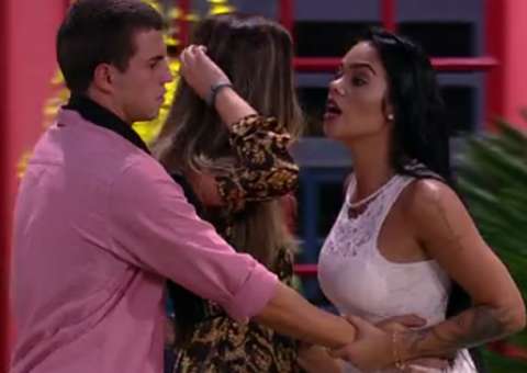 BBB17: Mayara decide ‘lavar roupa suja', detona geral e desafia o público