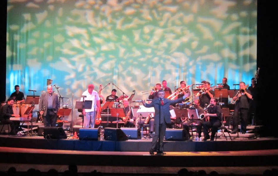 Pós Bossa Nova embala Teatro Amazonas em concerto da Amazonas Band