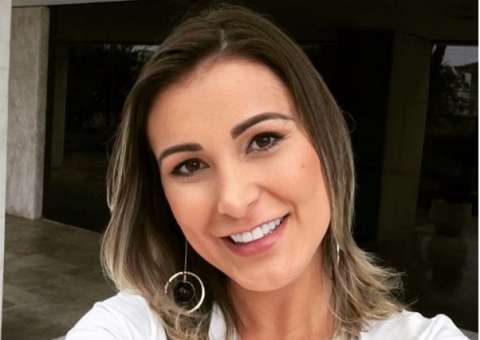Andressa Urach expõe ex do marido na internet e manda mensagem marcando território 