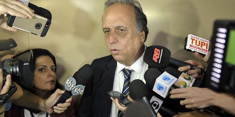 TRE cassa mandato do governador do RJ Pezão e de seu vice