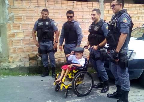 Policiais Militares promovem ação para ajudar criança a realizar transplante em outro país