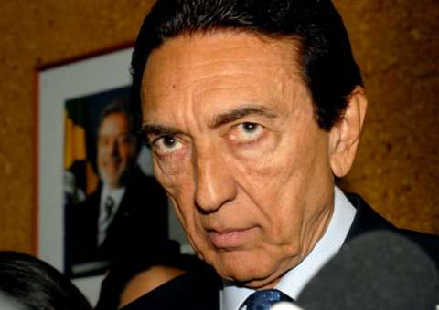 Novo presidente da CCJ Edison Lobão é investigado pela Lava Jato 