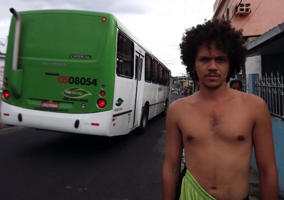 Monólogo Bicho Doido relata histórias que só acontecem na Compensa