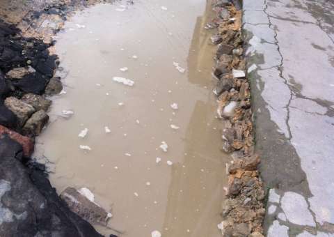 Manaus com ruas esburacadas leva TCE a fazer inspeção na Seminf