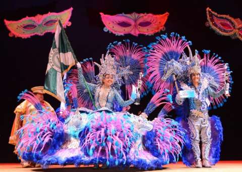 Teatro Amazonas recebe nova edição do Concurso de Fantasias e Máscaras