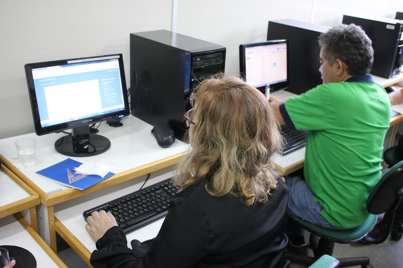 Programa abre inscrições para cursos técnicos na área da educação  