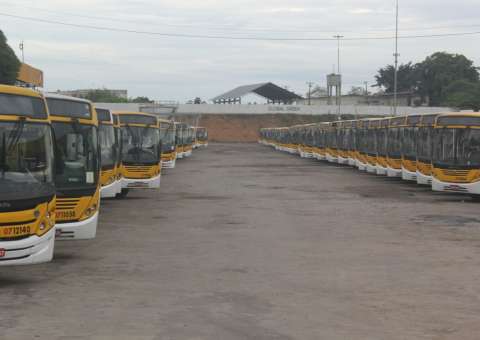 Rodoviários deflagram greve por tempo indeterminado em Manaus