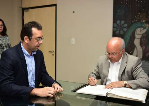 José Jorge toma posse como secretário de Planejamento no AM