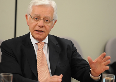 TRF-2 mantém nomeação de Moreira Franco para ministro, mas tira direito a foro privilegiado