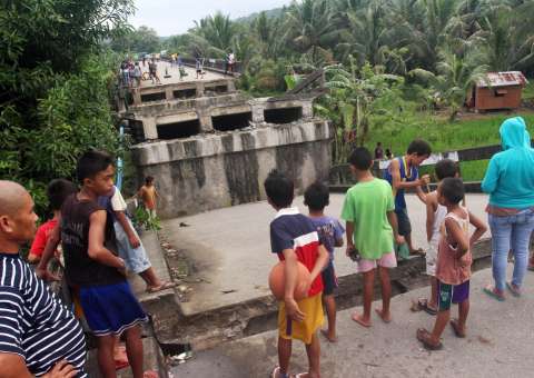 Terremoto no sul das Filipinas deixa seis mortos e mais de 100 feridos