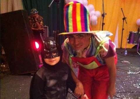  Baile Infantil anima crianças no Tropical Hotel