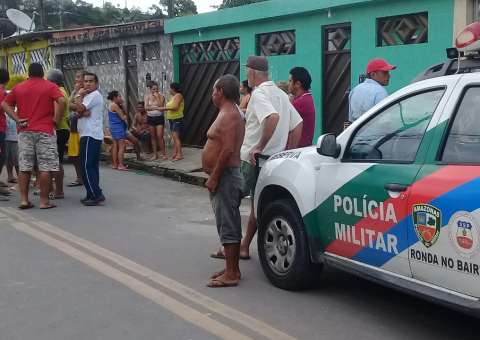 Homem é assassinado com 8 tiros após arrancar orelha de 'amigo' durante briga em Manaus