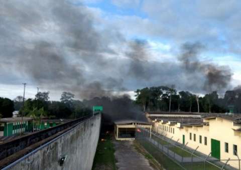 119 detentos que escaparam durante rebeliões continuam foragidos