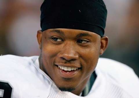 Ex-jogador de futebol americano, Quentin Moses e família morrem durante incêndio nos EUA