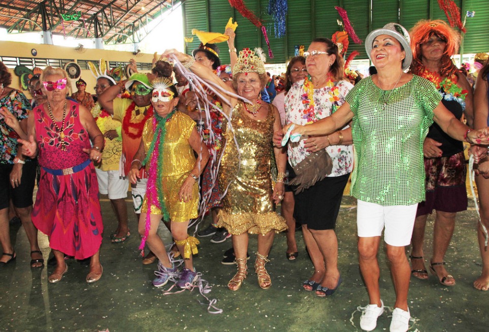 Carnaidoso: Fundação Doutor Thomas realiza tradicional festa para a terceira idade 