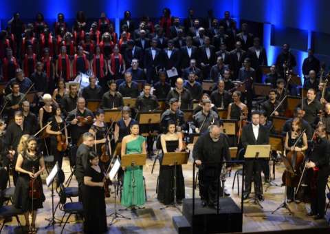 Filarmônica apresenta concerto Sinfonias no Teatro Amazonas 