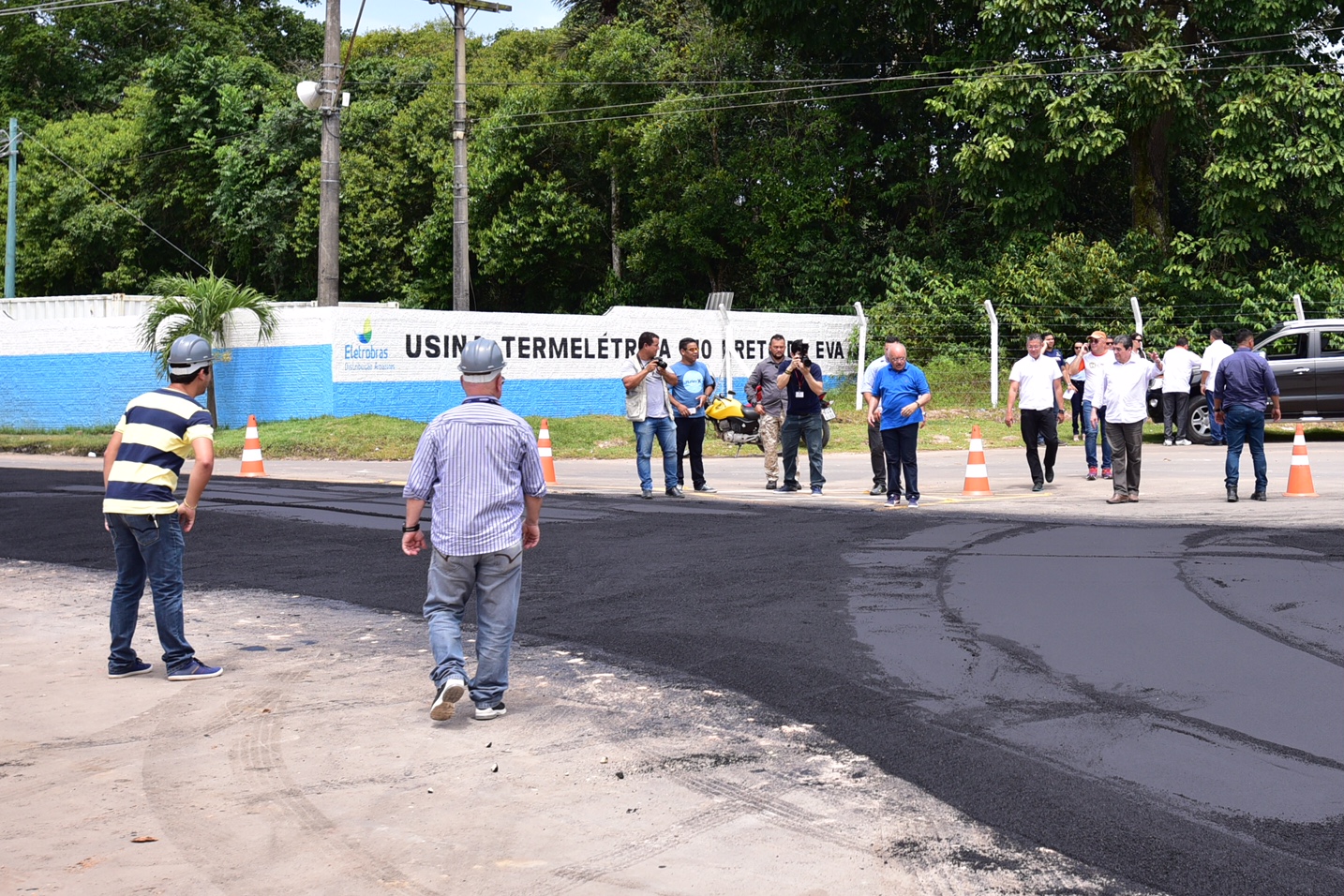 Melo anuncia asfaltamento completo e 5 milhões para Educação em Rio Preto da Eva