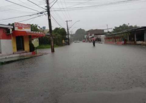 36 famílias atingidas pelas chuvas em Manaus irão receber Auxílio Aluguel