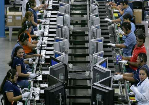 Indústria busca saída para não acumular prejuízo no carnaval