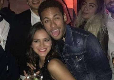 Neymar festeja “Dia dos Namorados” com foto romântica ao lado de Bruna Marquezine
