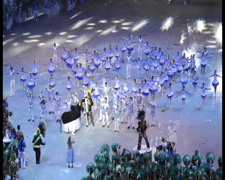  Parceria entre Caprichoso e Secretaria de Cultura leva alunos do Liceu Claudio Santoro para a arena