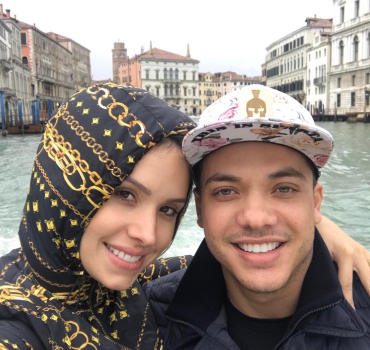 Thyane Dantas se declara para Wesley Safadão e internautas não perdoam