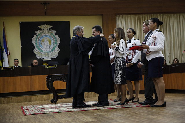 Juiz Airton Gentil assume cadeira como desembargador do TJ-AM
