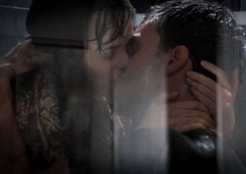 6 Posições inspiradas em '50 Tons Mais Escuros' para esquentar