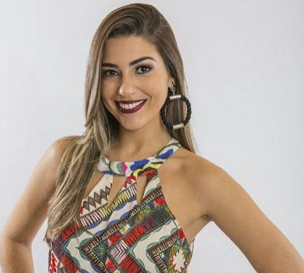 Mesmo afirmando ser advogada, Vivian não aparece em lista da OAB