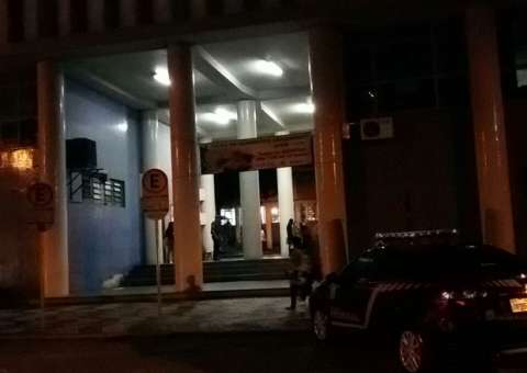 PF prende 27 pessoas suspeitas de desviar dinheiro de universidade federal 