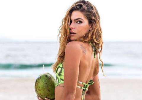 Namorada de Cauã Reymond diz que não tem celulite e revela segredinho